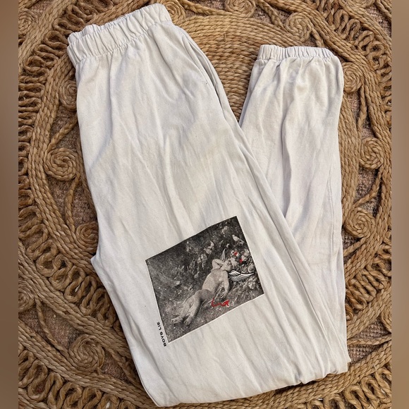Sold Out HTF Boys Lie Stupid Cupid Sweatpants sz L - Picture 3 of 6